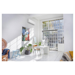 Инверторен климатик Daikin FTXP35N/RXP35N COMFORA WiFi, 12000 BTU, Клас A++ Инверторен климатик Daikin FTXP35N/RXP35N COMFORA WiFi, 12000 BTU, Клас A++