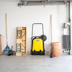 Метачна машина Karcher S 4 Метачна машина Karcher S 4