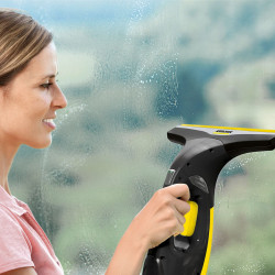 Уред за почистване на прозорци Karcher WV 2 Black Edition